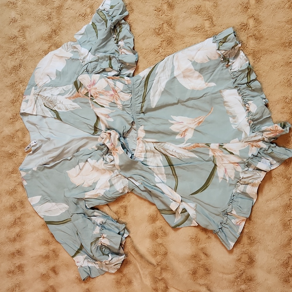 Floral ruffle romper